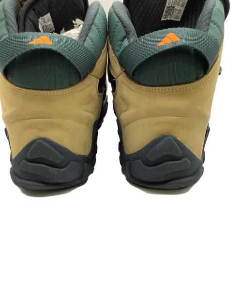 adidas（アディダス）adidas (アディダス) ハイカットスニーカー ベージュ サイズ:29.0㎝の古着・服飾アイテム