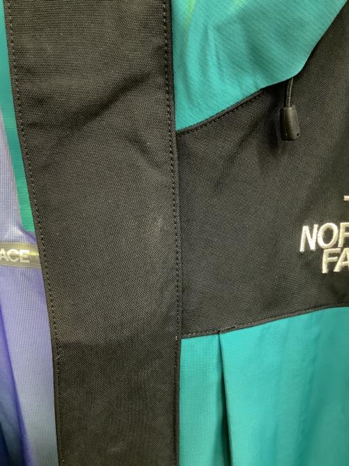 THE NORTH FACE（ザ ノース フェイス）THE NORTH FACE (ザ ノース フェイス) BEAMS (ビームス) エクスペディション パーカ グリーンxブラック サイズ:Ｍの古着・服飾アイテム