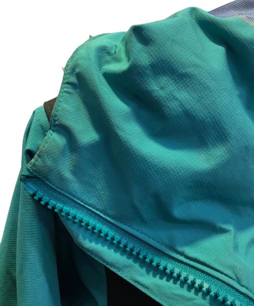 THE NORTH FACE（ザ ノース フェイス）THE NORTH FACE (ザ ノース フェイス) BEAMS (ビームス) エクスペディション パーカ グリーンxブラック サイズ:Ｍの古着・服飾アイテム