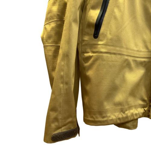 THE NORTH FACE（ザ ノース フェイス）THE NORTH FACE (ザ ノース フェイス) ヒューズフォームマウンテンジャケット アウトドアウェア(ジャケット) NP61606 メンズ SIZE L カーキ カーキ サイズ:Lの古着・服飾アイテム