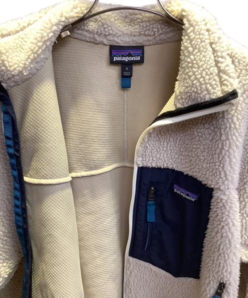 Patagonia（パタゴニア）Patagonia (パタゴニア) アウトドアウェア(ジャケット) ベージュ サイズ:Sの古着・服飾アイテム
