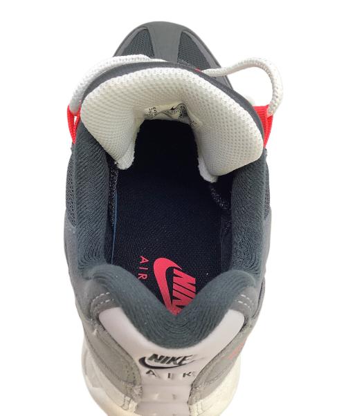 NIKE（ナイキ）NIKE (ナイキ) スニーカー グレー サイズ:27.5cmの古着・服飾アイテム