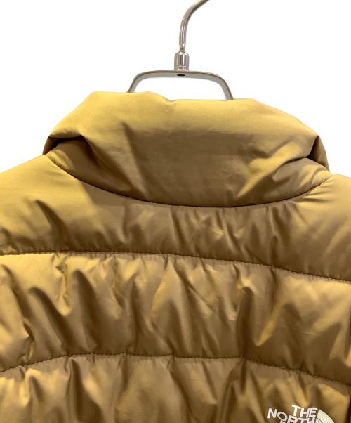 THE NORTH FACE（ザ ノース フェイス）THE NORTH FACE (ザ ノース フェイス) ダウンジャケット ブラウン サイズ:Mの古着・服飾アイテム