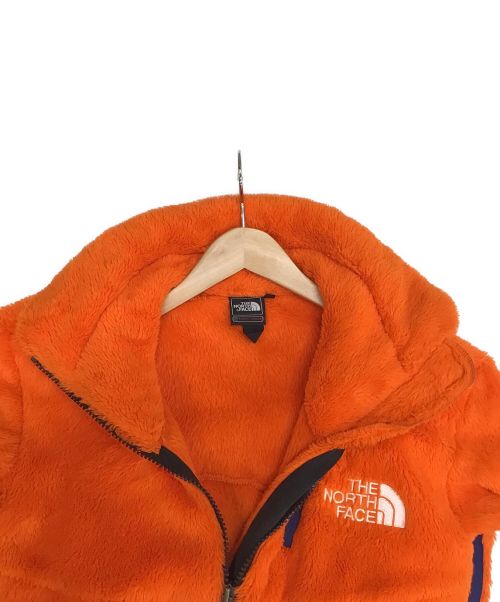 THE NORTH FACE（ザ ノース フェイス）THE NORTH FACE (ザ ノース フェイス) アンタークティカバーサロフトジャケット オレンジ サイズ:Sの古着・服飾アイテム