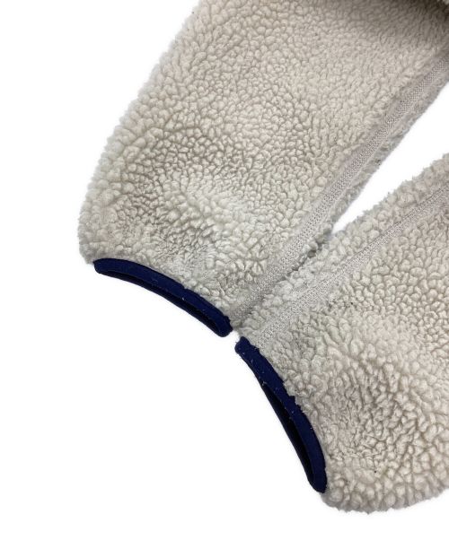 Patagonia（パタゴニア）Patagonia (パタゴニア) クラシック レトロX ジャケット ベージュ×ネイビー サイズ:XSの古着・服飾アイテム