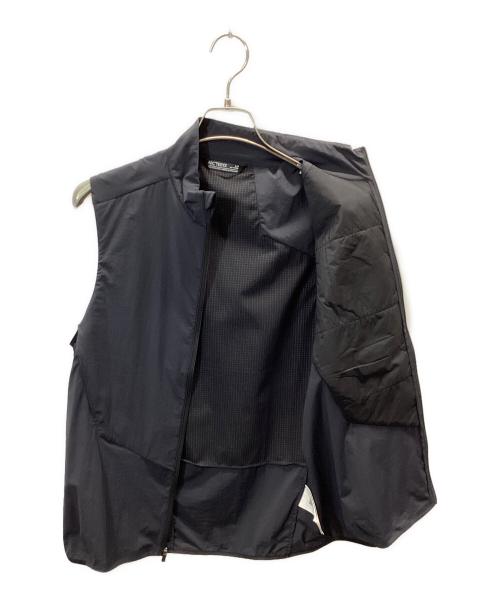 ARC'TERYX（アークテリクス）ARC'TERYX (アークテリクス) ノーバン インサレーテッド ベスト ネイビー サイズ:Sの古着・服飾アイテム