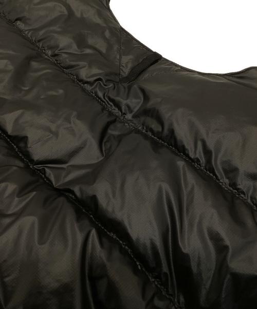 NANGA（ナンガ）NANGA (ナンガ) インナーダウン カーディガン デタッチャブルスリーブ ブラック サイズ:Ｌ（US-M/EU-M）の古着・服飾アイテム