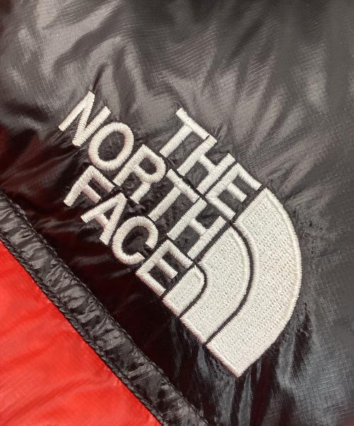 THE NORTH FACE（ザ ノース フェイス）THE NORTH FACE (ザ ノース フェイス) ヌプシダウン レッド×ブラック サイズ:Sの古着・服飾アイテム