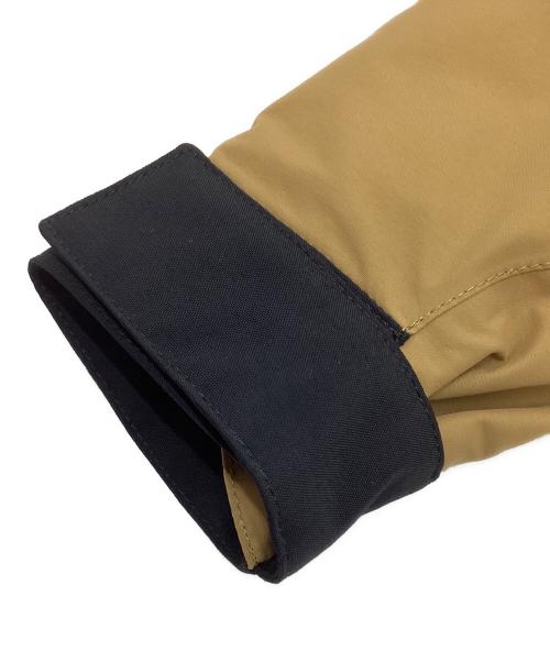 THE NORTH FACE（ザ ノース フェイス）THE NORTH FACE (ザ ノース フェイス) マウンテンダウンジャケット ブラウン×ブラック サイズ:S 未使用品の古着・服飾アイテム