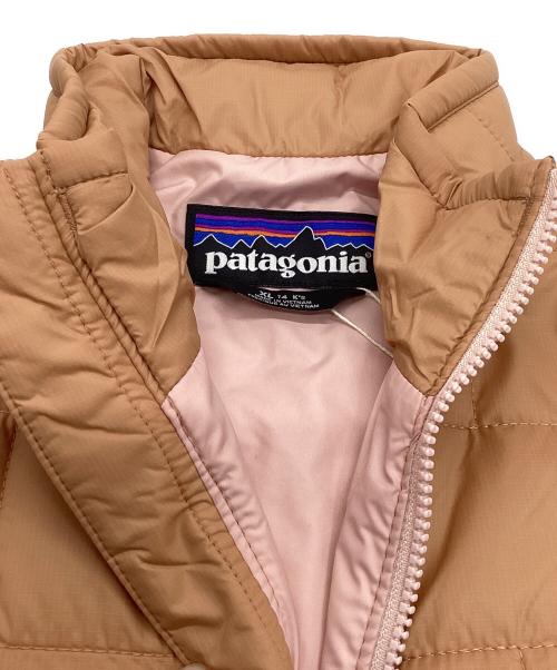 Patagonia（パタゴニア）Patagonia (パタゴニア) キッズ・ナノ・パフ・ブリック・キルト・ジャケット ベージュ サイズ:XL 14 未使用品の古着・服飾アイテム