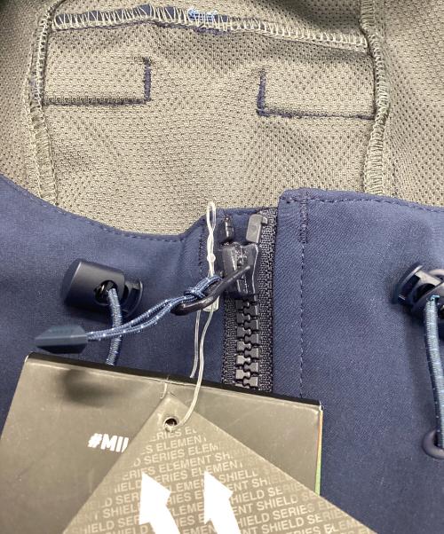 MILLET（ミレー）MILLET (ミレー) アブソルート シールド ジャケット レッド サイズ:XL 未使用品の古着・服飾アイテム