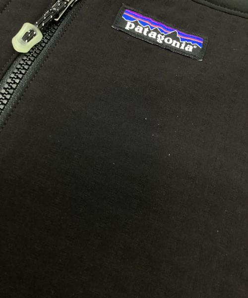 Patagonia（パタゴニア）Patagonia (パタゴニア) R2 テックフェイス プルオーバー ブラック サイズ:Sの古着・服飾アイテム