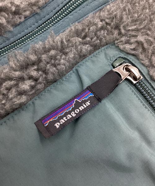 Patagonia（パタゴニア）Patagonia (パタゴニア) クラシックレトロカーディガン チャコールグレー×アスペン サイズ:Mの古着・服飾アイテム
