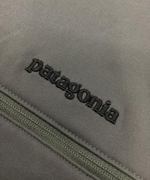 Patagonia（パタゴニア）Patagonia (パタゴニア) LongｰSleeved R1 Field 1/4-Zip グレー×コヨーテ サイズ:Lの古着・服飾アイテム