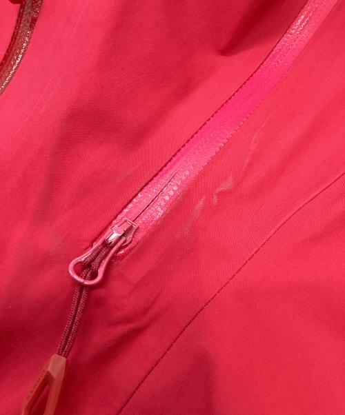 MAMMUT（マムート）MAMMUT (マムート) Ridge HS Hooded Jacket ショッキングピンク サイズ:Sの古着・服飾アイテム