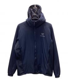ARC'TERYX（アークテリクス）の古着「アトム LT フーディジャケット」｜ネイビー