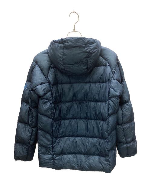 MAMMUT（マムート）MAMMUT (マムート) メロン イン フーデット ジャケット ブルー サイズ:Mの古着・服飾アイテム