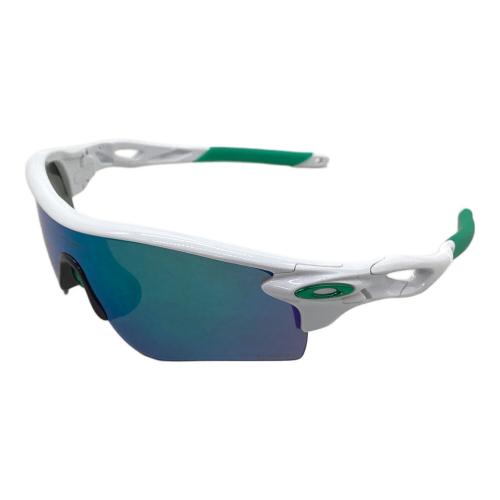 OAKLEY（オークリー）OAKLEY (オークリー) レーダーロックパス ホワイト×グリーンの古着・服飾アイテム