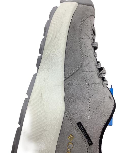 Columbia（コロンビア）Columbia (コロンビア) ヘイジージャーニー ツー ウォータープルーフ グレー サイズ:27cmの古着・服飾アイテム