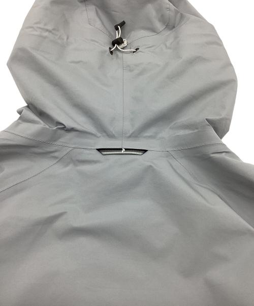 Peak Performance（ピーク・パフォーマンス）Peak Performance (ピーク・パフォーマンス) Hydro Jacket グレー サイズ:Mの古着・服飾アイテム