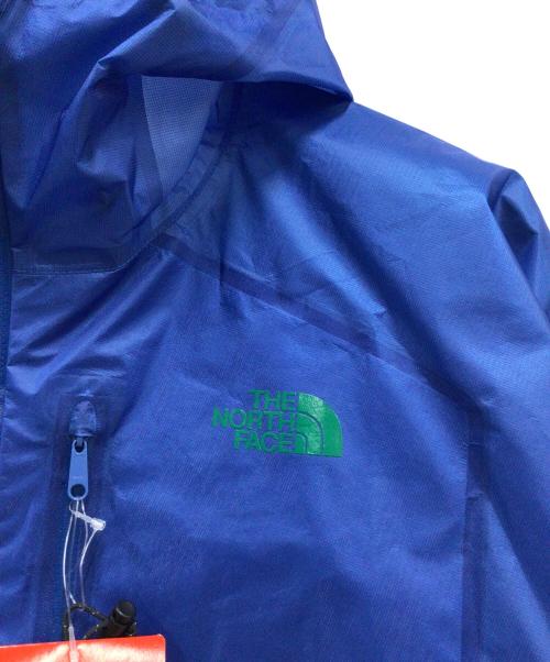 THE NORTH FACE（ザ ノース フェイス）THE NORTH FACE (ザ ノース フェイス) ストライクジャケット ブルー×グリーン サイズ:XL 未使用品の古着・服飾アイテム