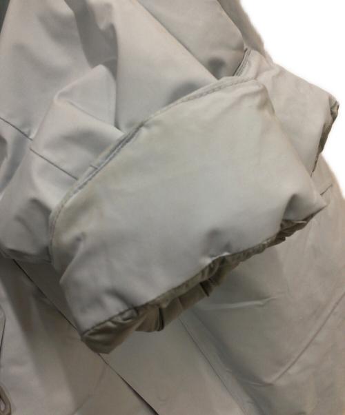 MAMMUT（マムート）MAMMUT (マムート) ZUN HS Thermo Hooded Parka AF ライトグレー サイズ:Mの古着・服飾アイテム