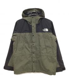 THE NORTH FACE（ザ ノース フェイス）の古着「マウンテンライトジャケット」｜グリーン×ブラック