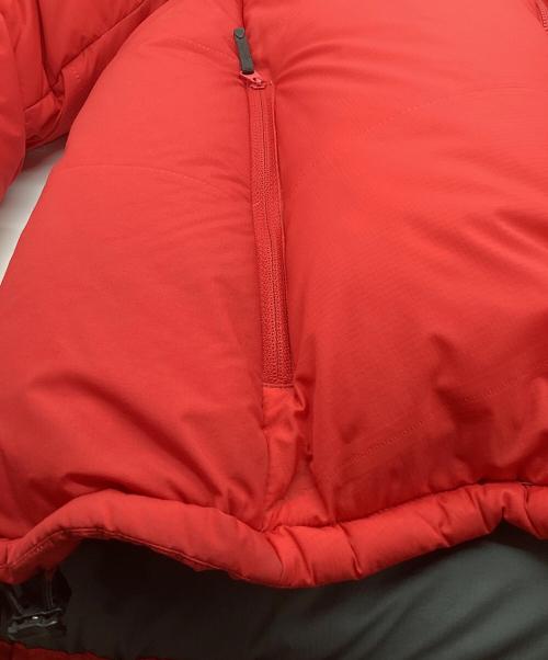 THE NORTH FACE（ザ ノース フェイス）THE NORTH FACE (ザ ノース フェイス) ヒューズフォームアコンカグアフーディ レッド サイズ:Mの古着・服飾アイテム