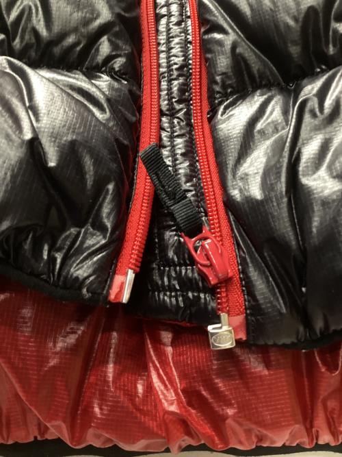 THE NORTH FACE（ザ ノース フェイス）THE NORTH FACE (ザ ノース フェイス) アルパイン ヌプシ ジャケット レッド×ブラック サイズ:Mの古着・服飾アイテム