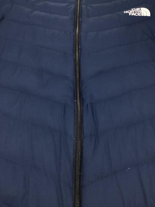THE NORTH FACE（ザ ノース フェイス）THE NORTH FACE (ザ ノース フェイス) サンダーラウンドネックジャケット ネイビー サイズ:Mの古着・服飾アイテム