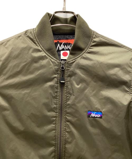 NANGA（ナンガ）NANGA (ナンガ) Orange (オレンジ) MA-1 オーロラダウンジャケット オリーブ サイズ:Mの古着・服飾アイテム