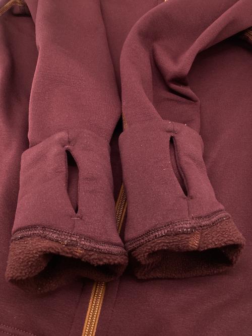 HOUDINI（フーディニ）HOUDINI (フーディニ) フルジップフーディー レッド サイズ:Mの古着・服飾アイテム