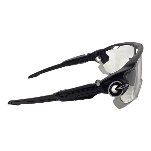 OAKLEY（オークリー）OAKLEY (オークリー) JAW BREAKER ブラック×ホワイトの古着・服飾アイテム