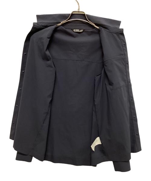 ARC'TERYX（アークテリクス）ARC'TERYX (アークテリクス) アウトドアウェア(シャツ) ネイビー サイズ:Sの古着・服飾アイテム