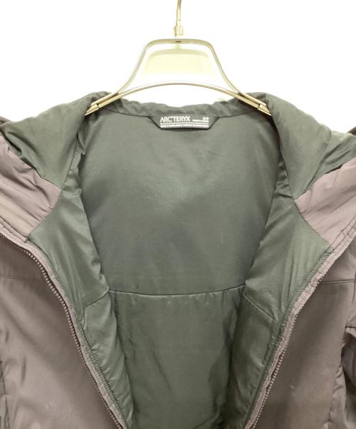 ARC'TERYX（アークテリクス）ARC'TERYX (アークテリクス) アウトドアウェア(ジャケット) パープル サイズ:Sの古着・服飾アイテム