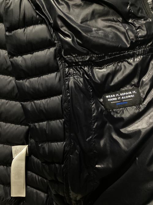 Patagonia（パタゴニア）Patagonia (パタゴニア) メンズ・ダウン・セーター・フーディ ネイビー サイズ:SIZE Sの古着・服飾アイテム