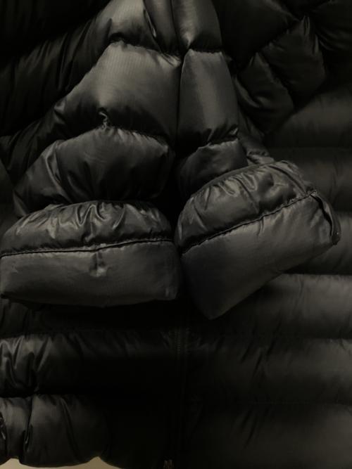 Patagonia（パタゴニア）Patagonia (パタゴニア) メンズ・ダウン・セーター・フーディ ネイビー サイズ:SIZE Sの古着・服飾アイテム