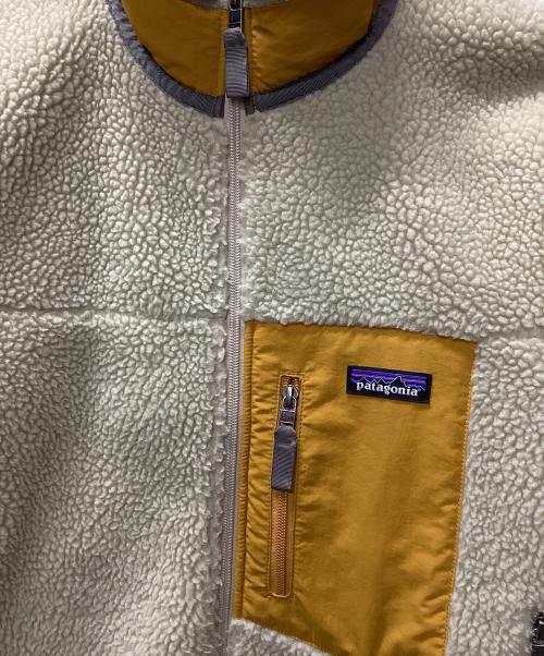 Patagonia（パタゴニア）Patagonia (パタゴニア) クラシック・レトロX・ジャケット アイボリー×イエロー サイズ:SIZE Sの古着・服飾アイテム