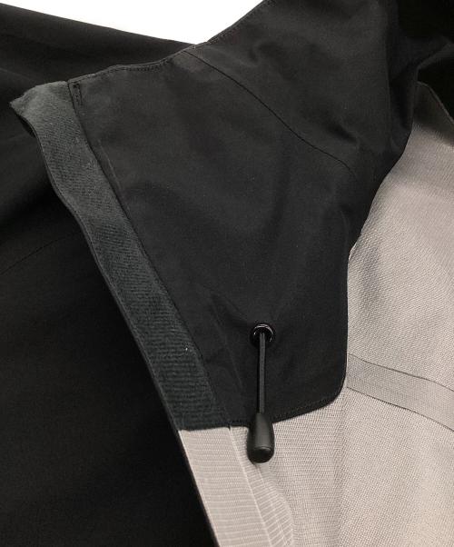 MOUNTAIN HARD WEAR（マウンテンハードウェア）MOUNTAIN HARD WEAR (マウンテンハードウェア) トレイルバースゴアテックスジャケット ブラック サイズ:Lの古着・服飾アイテム