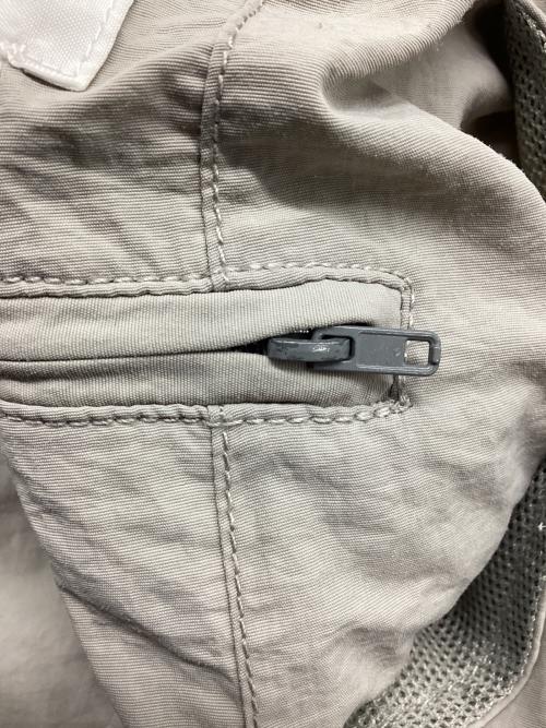 迷迭香（マンネンロウ）迷迭香 (マンネンロウ) ナイロンハーベストトレーナー ライトグレー サイズ:4の古着・服飾アイテム