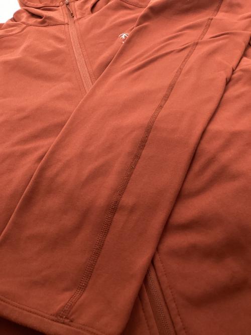 ARC'TERYX（アークテリクス）ARC'TERYX (アークテリクス) アダヒフーディ エンジ サイズ:Sの古着・服飾アイテム