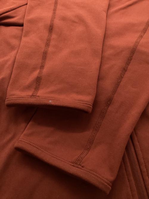 ARC'TERYX（アークテリクス）ARC'TERYX (アークテリクス) アダヒフーディ エンジ サイズ:Sの古着・服飾アイテム