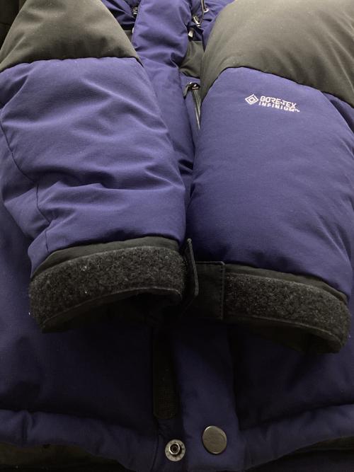 THE NORTH FACE（ザ ノース フェイス）THE NORTH FACE (ザ ノース フェイス) バルトロライトジャケット ネイビー×ブラック サイズ:XSの古着・服飾アイテム