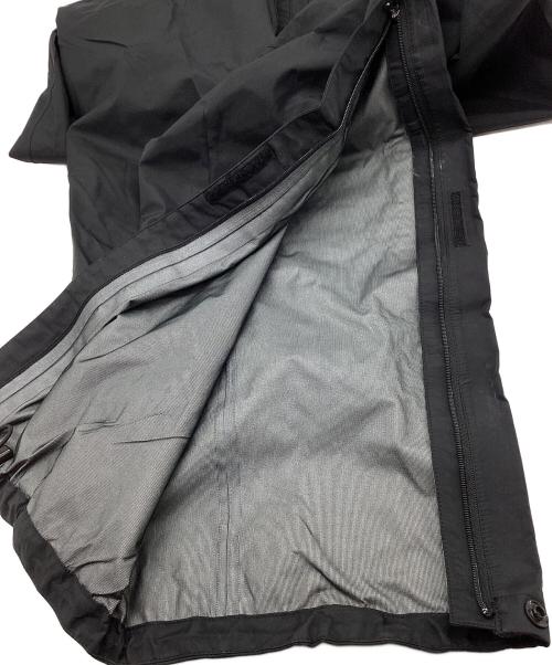 THE NORTH FACE（ザ ノース フェイス）THE NORTH FACE (ザ ノース フェイス) マウンテンレインテックス レッド×ブラック サイズ:XLの古着・服飾アイテム