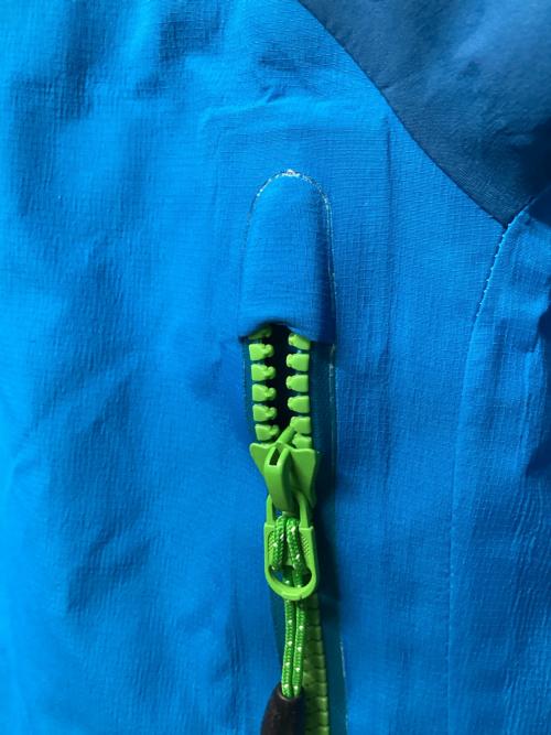 MountainEquipment（マウンテンイクィップメント）MountainEquipment (マウンテンイクィップメント) トレッキングウェア(レインウェア) スカイブルー サイズ:Sの古着・服飾アイテム