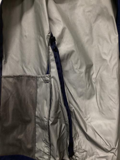 finetrack（ファイントラック）finetrack (ファイントラック) フロウラップフーディ ネイビー サイズ:Mの古着・服飾アイテム