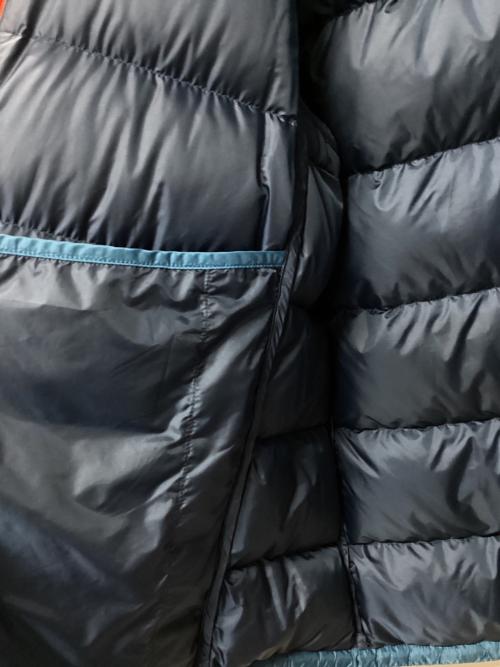 mont-bell（モンベル）mont-bell (モンベル) ライトアルパインダウン パーカ アシード サイズ:Mの古着・服飾アイテム