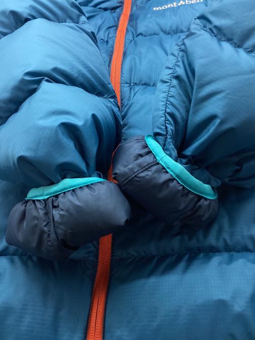 mont-bell（モンベル）mont-bell (モンベル) ライトアルパインダウン パーカ アシード サイズ:Mの古着・服飾アイテム