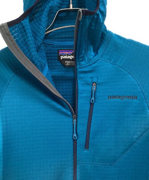 Patagonia（パタゴニア）Patagonia (パタゴニア) R1フーディ スカイブルー サイズ:Sの古着・服飾アイテム