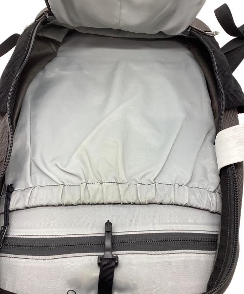 ARC'TERYX（アークテリクス）ARC'TERYX (アークテリクス) マンティス26 グレーの古着・服飾アイテム